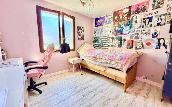 Maison à vendre    3 pièces •  Vauvert