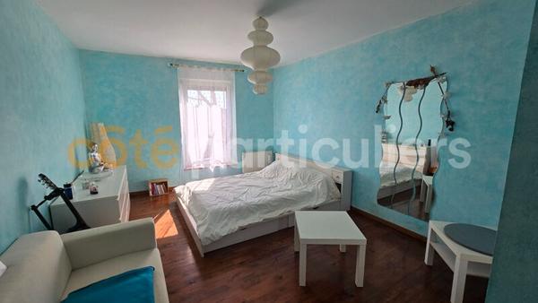 Vente
                Maison233,97 m² - 8 Pièces -
                    CARCASSONNE (11000)