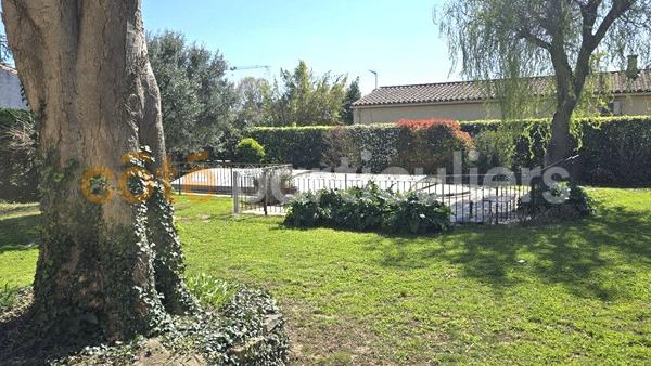 Vente
                Maison233,97 m² - 8 Pièces -
                    CARCASSONNE (11000)