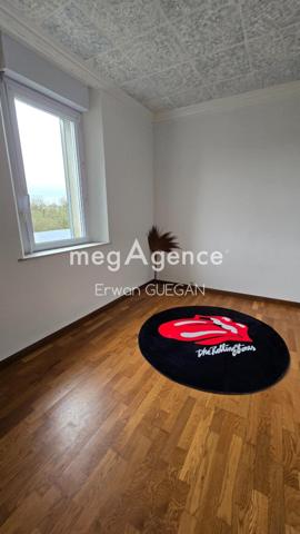 Maison à KERGRIST-MOELOU, 22110 - 14 pièces 393m²