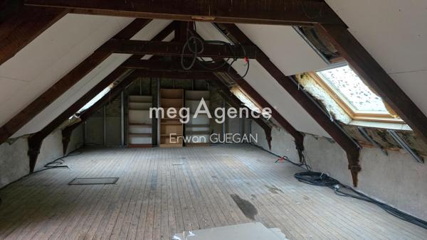 Maison à KERGRIST-MOELOU, 22110 - 14 pièces 393m²