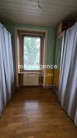 Maison à KERGRIST-MOELOU, 22110 - 14 pièces 393m²