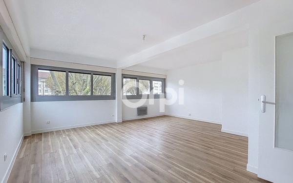 Appartement à louer    4 pièces • 88,04 m2 Creil