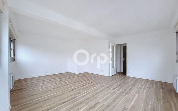 Appartement à louer    4 pièces • 88,04 m2 Creil