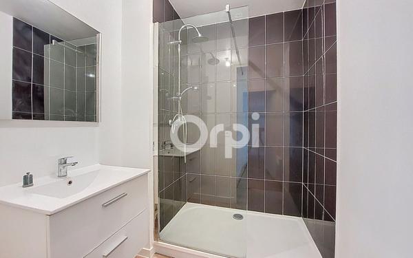 Appartement à louer    4 pièces • 88,04 m2 Creil