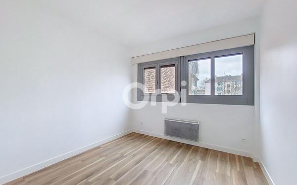 Appartement à louer    4 pièces • 88,04 m2 Creil
