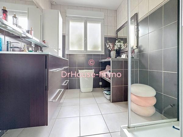Maison à vendre 9 pièces de 211 m²