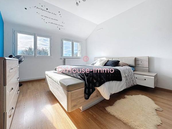 Maison à vendre 9 pièces de 211 m²
