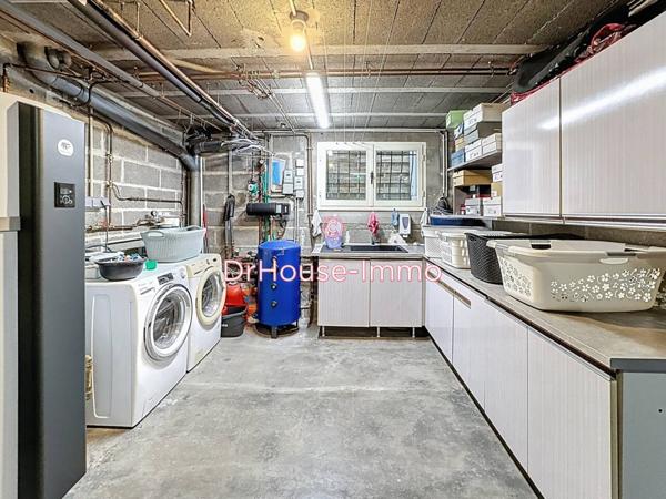Maison à vendre 9 pièces de 211 m²