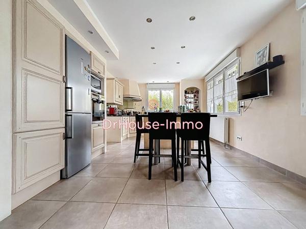 Maison à vendre 9 pièces de 211 m²
