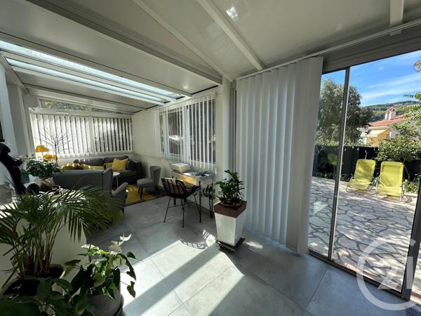 Maison à vendre  2 pièces - 70 m2 LE CASTELLET - 83