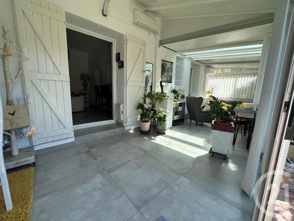 Maison à vendre  2 pièces - 70 m2 LE CASTELLET - 83