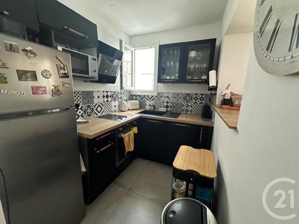 Maison à vendre  2 pièces - 70 m2 LE CASTELLET - 83