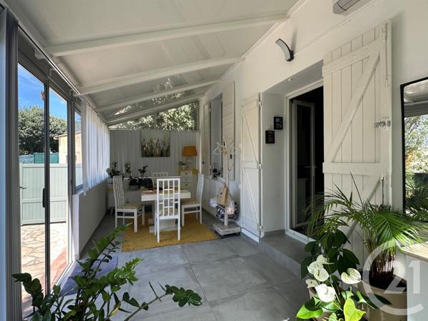 Maison à vendre  2 pièces - 70 m2 LE CASTELLET - 83