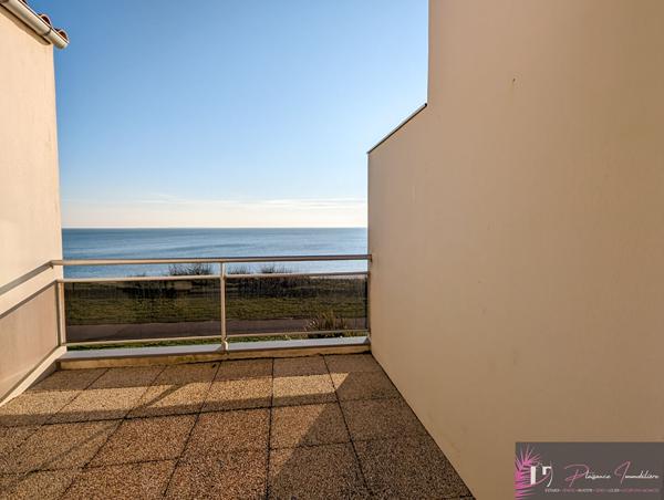 LA ROCHELLE LES MINIMES VUE MER IMPRENABLE La rochelle LA ROCHELLE LES MINIMES VUE MER IMPRENABLE La rochelle