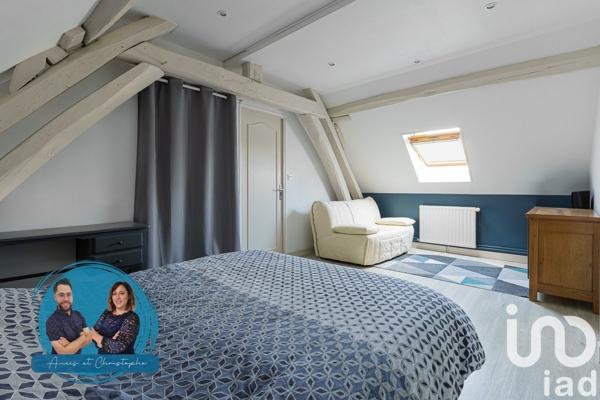 Longère 5 pièces de 143 m² à Tremblay-les-Villages (28170)