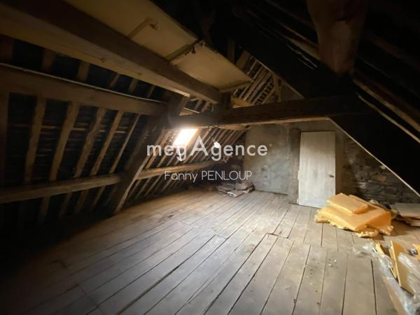 Maison à Saint-Hilaire-du-Harcouët, 50600 - 5 pièces 123m²