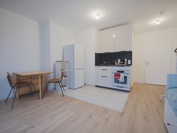Appartement studio meublé