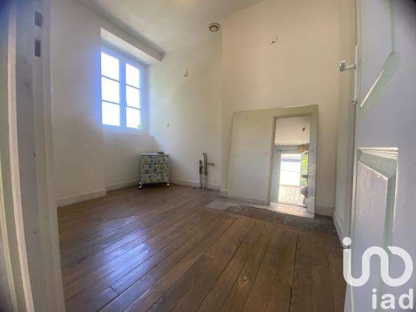 Maison 9 pièces de 153 m² à Bagnères-de-Bigorre (65200)