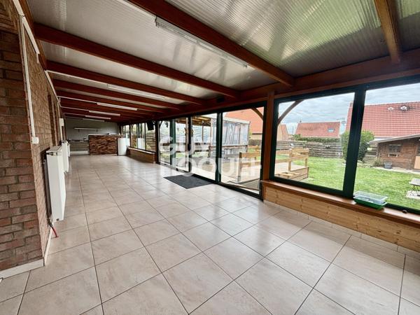 MAISON À VENDRE DE 5 PIÈCES DE 164,10 M²