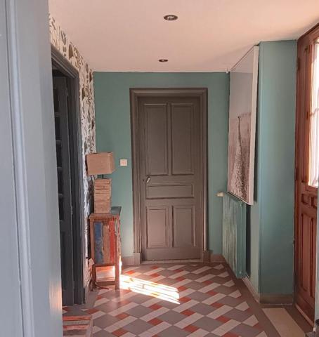 Cahors 46000 à 10 minutes, grande maison avec jardin et piscine