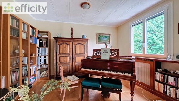 Appartement 5 pièces - 100 m² Exclusivité efficity