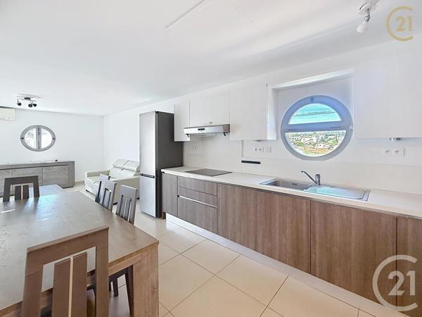 Appartement F3 à vendre  3 pièces - 72,30 m 2   CAGNES SUR MER  - 06