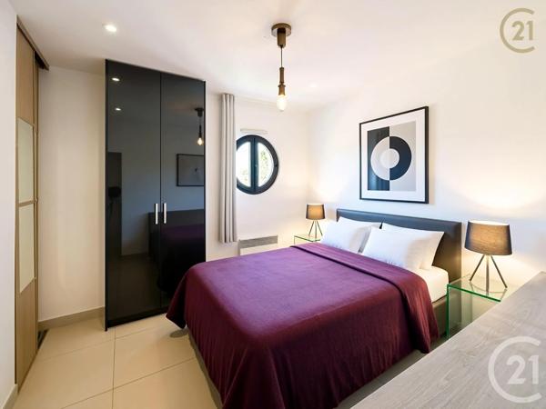 Appartement F3 à vendre  3 pièces - 72,30 m 2   CAGNES SUR MER  - 06