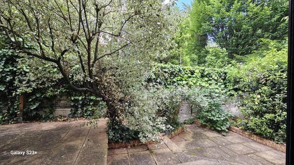 APPARTEMENT AVEC TERRASSE PROCHE BRECHE