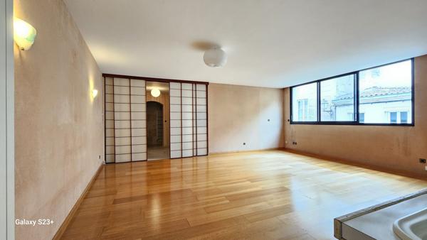 APPARTEMENT AVEC TERRASSE PROCHE BRECHE