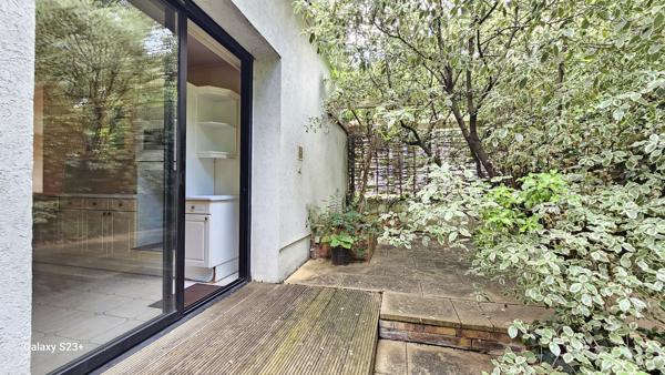 APPARTEMENT AVEC TERRASSE PROCHE BRECHE