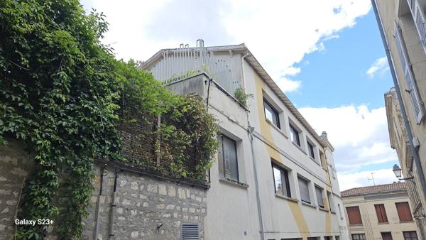 APPARTEMENT AVEC TERRASSE PROCHE BRECHE