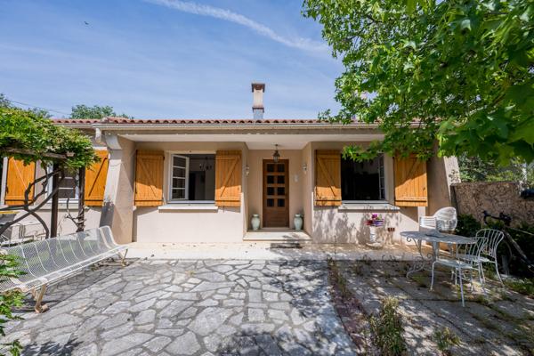Castelnau-le-Lez (34170) “Rare à Castelnau : maison lumineuse au calme en impasse avec jardin”