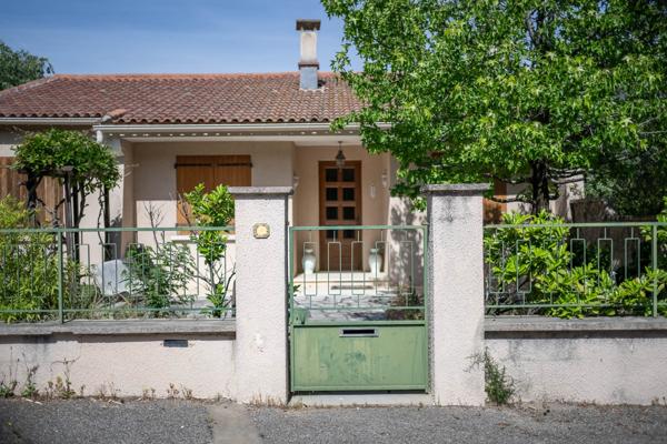 Castelnau-le-Lez (34170) “Rare à Castelnau : maison lumineuse au calme en impasse avec jardin”