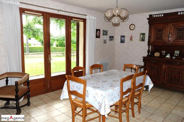 Maison à LAGRAULIERE, 19700 - 6 pièces 166m²