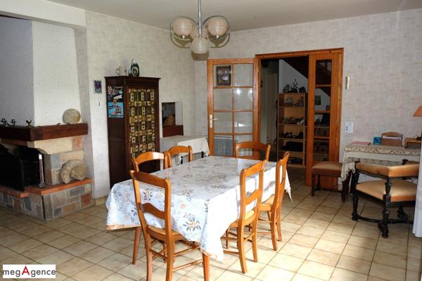 Maison à LAGRAULIERE, 19700 - 6 pièces 166m²