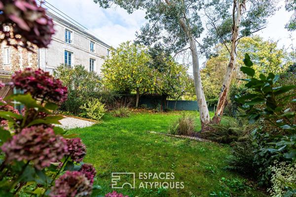 Ancienne maison rénovée avec jardin et vue dégagée