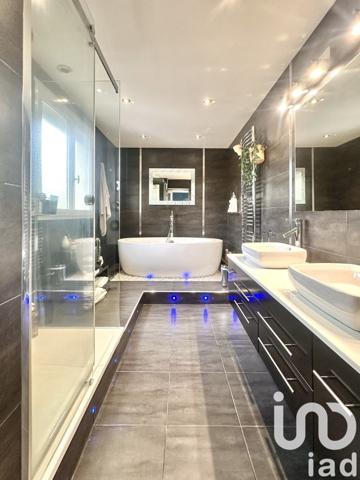 Maison à vendre 7 pièces 178 m² Thiais