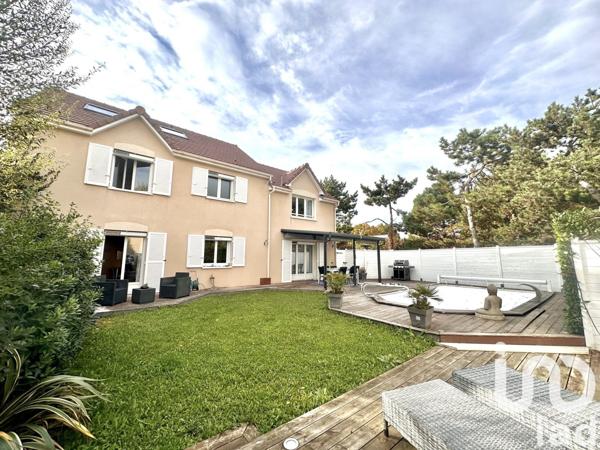 Maison à vendre 7 pièces 178 m² Thiais