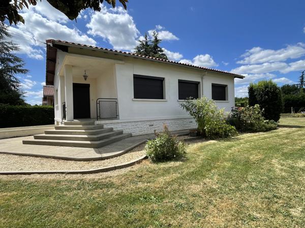 Labastide-Saint-Pierre (82370) Maison à Labstide-Saint-Pierre avec un terrain constructible