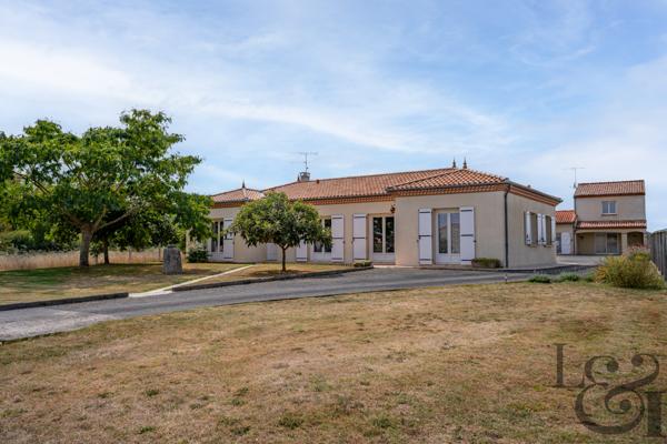 Ensemble immobilier à vendre sur la commune du Lédat