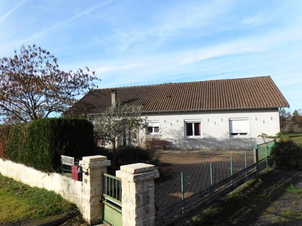 87600 ROCHECHOUART - Maison de 140 m²