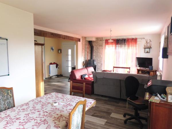 87600 ROCHECHOUART - Maison de 140 m²