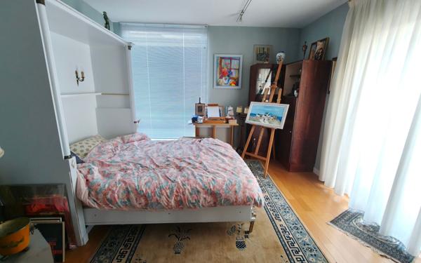 Maison à vendre    5 pièces • 241 m2 Grenoble