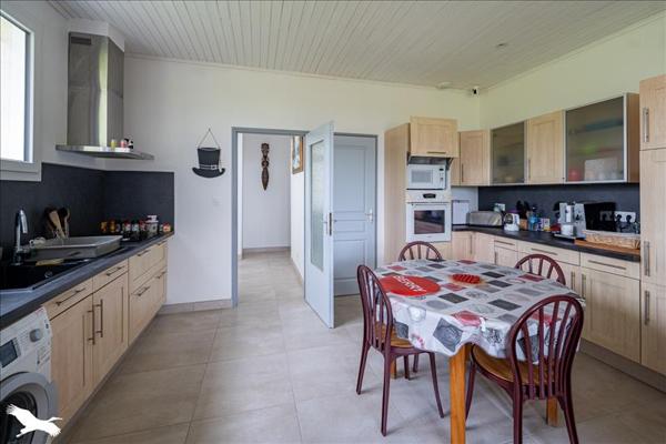 Maison à vendre |  Fontaine-Chalendray |  4 pièces | 96 m²