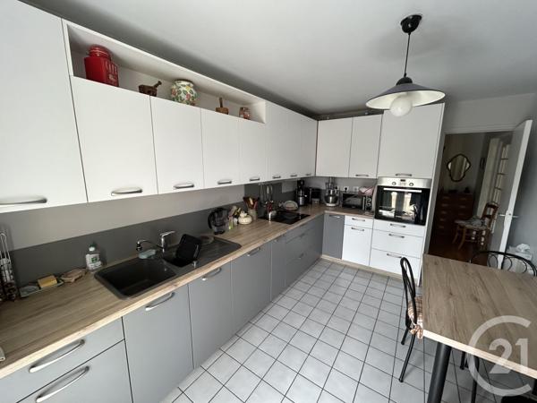 Appartement à vendre  4 pièces - 93,97 m2 AVON - 77