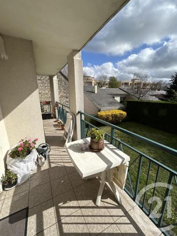 Appartement à vendre  4 pièces - 93,97 m2 AVON - 77
