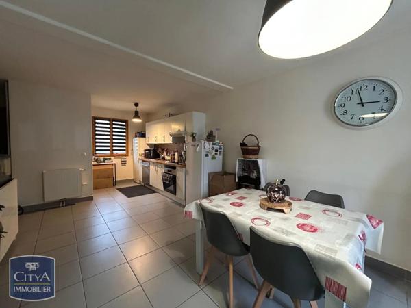 Maison à louer 4 pièces 82.24m² Égly (91520)