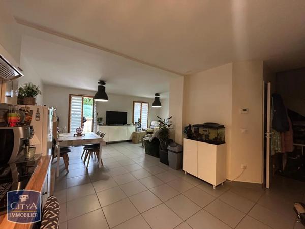 Maison à louer 4 pièces 82.24m² Égly (91520)