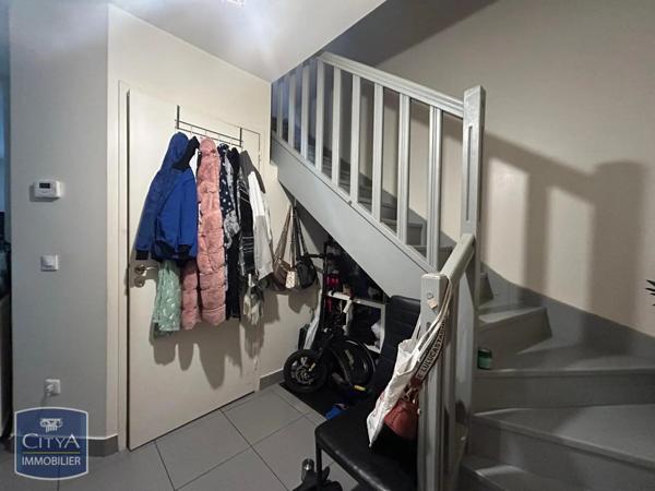 Maison à louer 4 pièces 82.24m² Égly (91520)